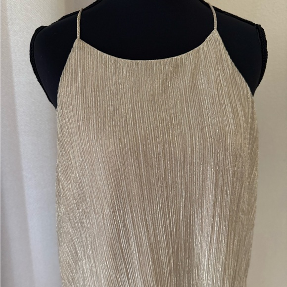 Lumiere Gold Shimmery Sleeveless Elegant Summer Casual Blouse Size Large - Picture 2 of 7